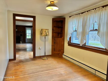 $295,000 | 1114 County Road, Sheffield, MA 01230