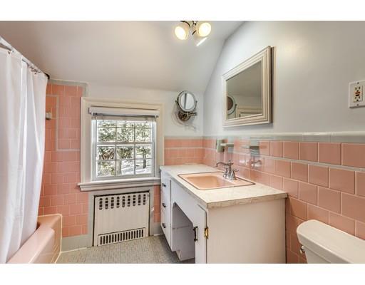 55 Johnson Road Winchester, MA 01890 - Photo 21 of 29 Gallery Image 21
