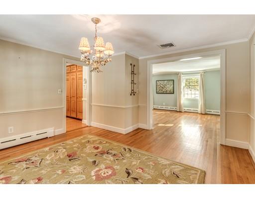 55 Johnson Road Winchester, MA 01890 - Photo 9 of 29 Gallery Image 9