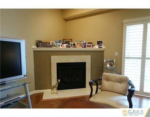 205 Potts Road Morganville, NJ 07751 - Photo 8 of 21 Gallery Image 8