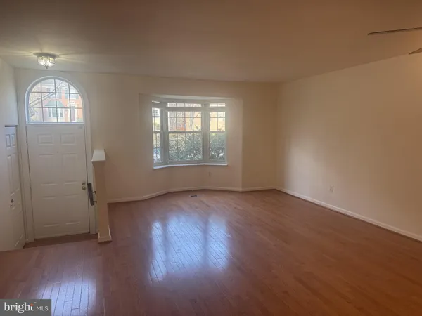 $2,695 | 90 English Run Circle, Sparks, MD 21152
