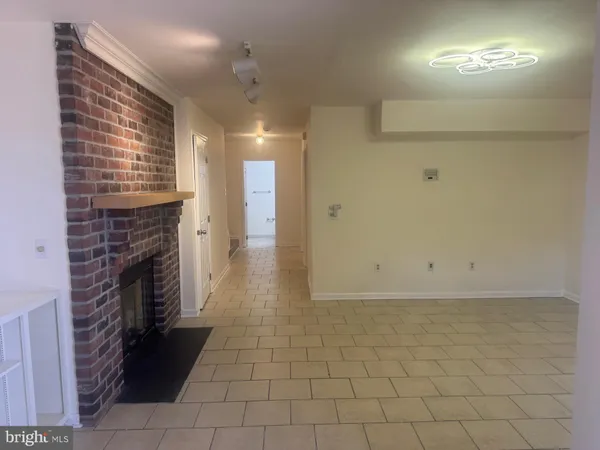$2,695 | 90 English Run Circle, Sparks, MD 21152