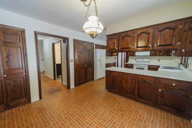 $399,000 | 198 Hillcrest Terrace, Brattleboro, VT 05301