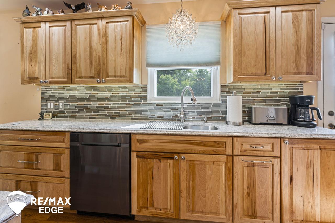 4308 North Gale Road Davison, MI 48423 - Photo 18 of 43 50118346-17.JPG