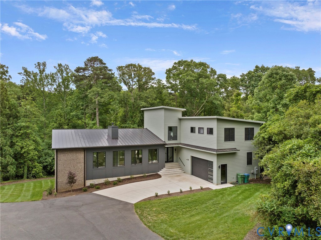 7301 Riverside Drive Richmond, VA 23225 - Photo 1 of 53