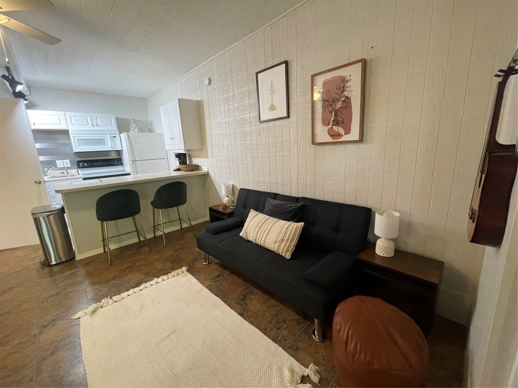 2105 Rabb Road, Unit LR Austin, TX 78704 - Photo 2 of 13