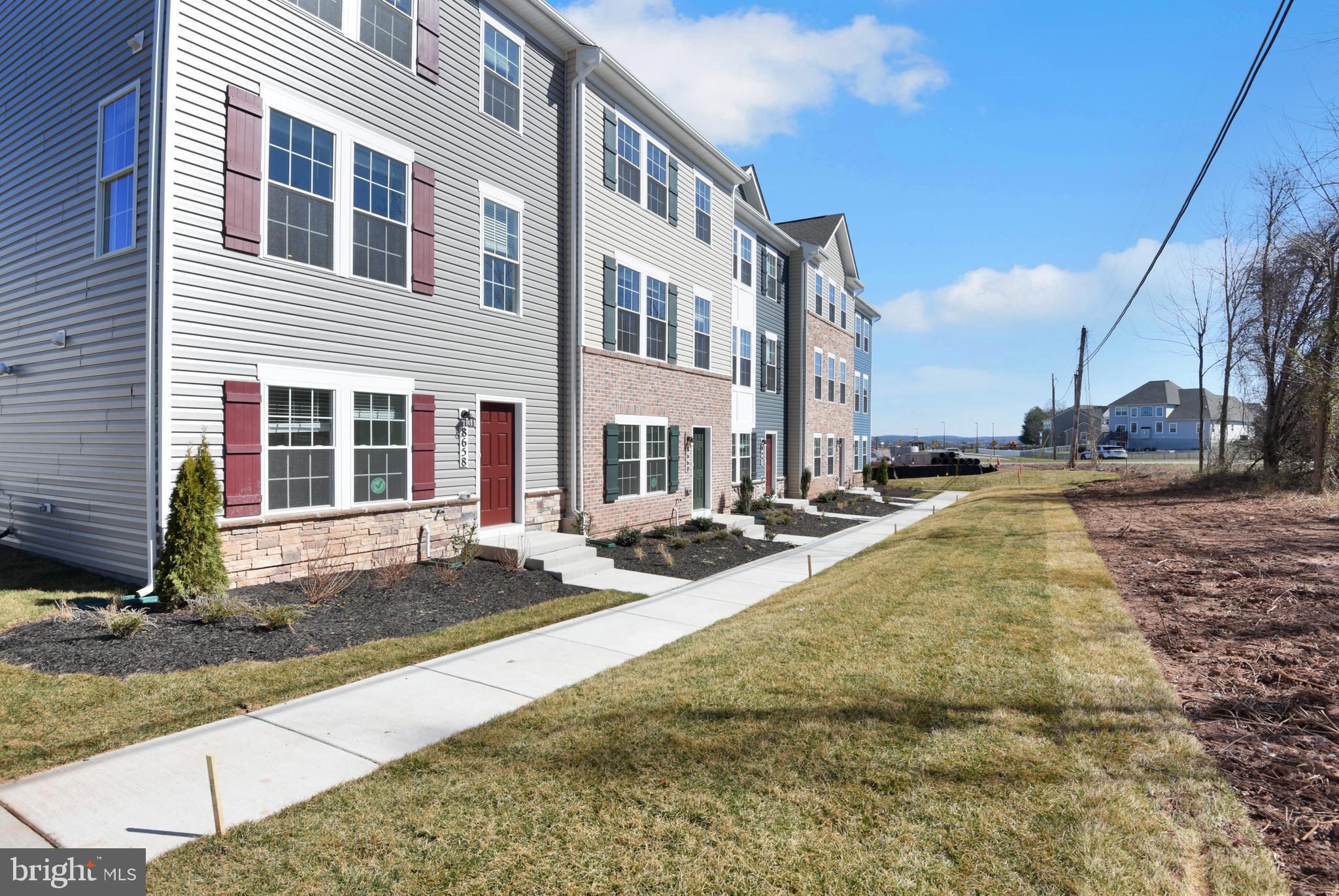 8626 Walter Martz Road Frederick, MD 21702 - Photo 3 of 27 Gallery Image 3
