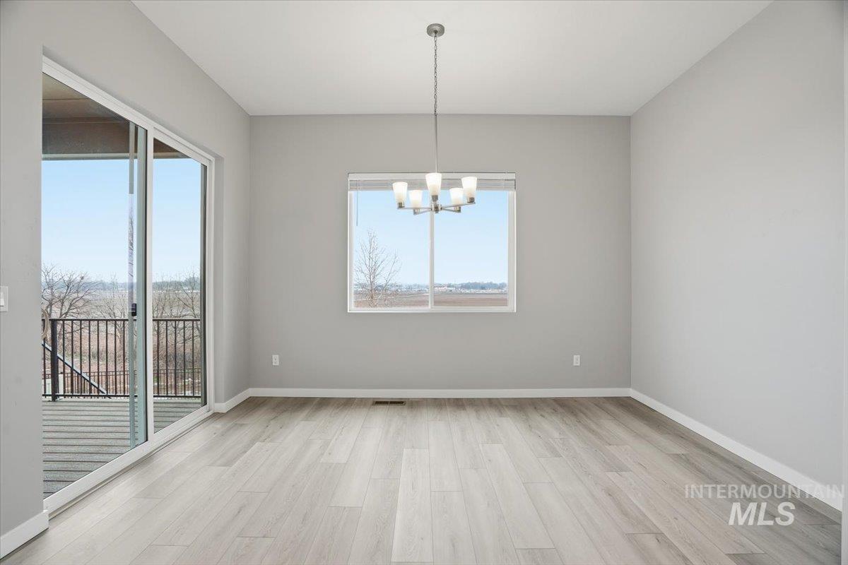 1301 White Cliffs Street Middleton, ID 83644 - Photo 6 of 39