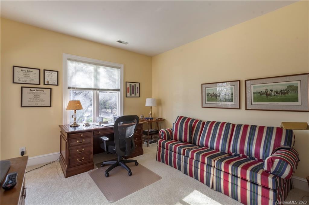 325 Queens Road, Unit 17 Charlotte, NC 28204 - Photo 15 of 25 Gallery Image 15