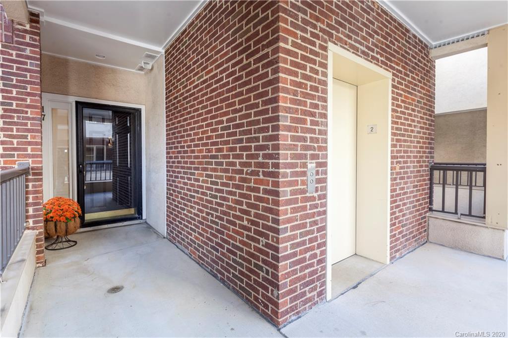 325 Queens Road, Unit 17 Charlotte, NC 28204 - Photo 22 of 25 Gallery Image 22