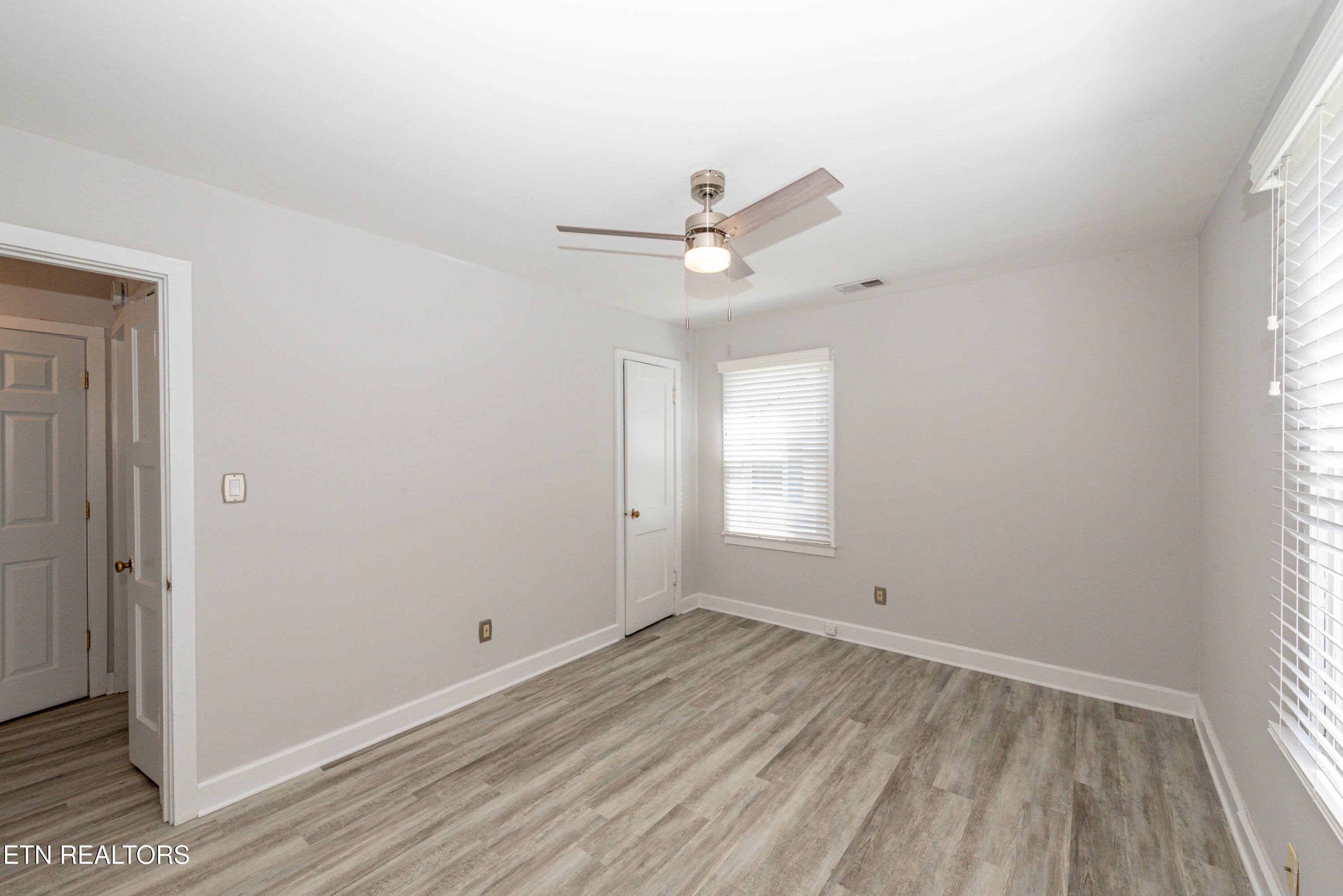 1814 Kettering Road Alcoa, TN 37701 - Photo 10 of 10 DSC_3251