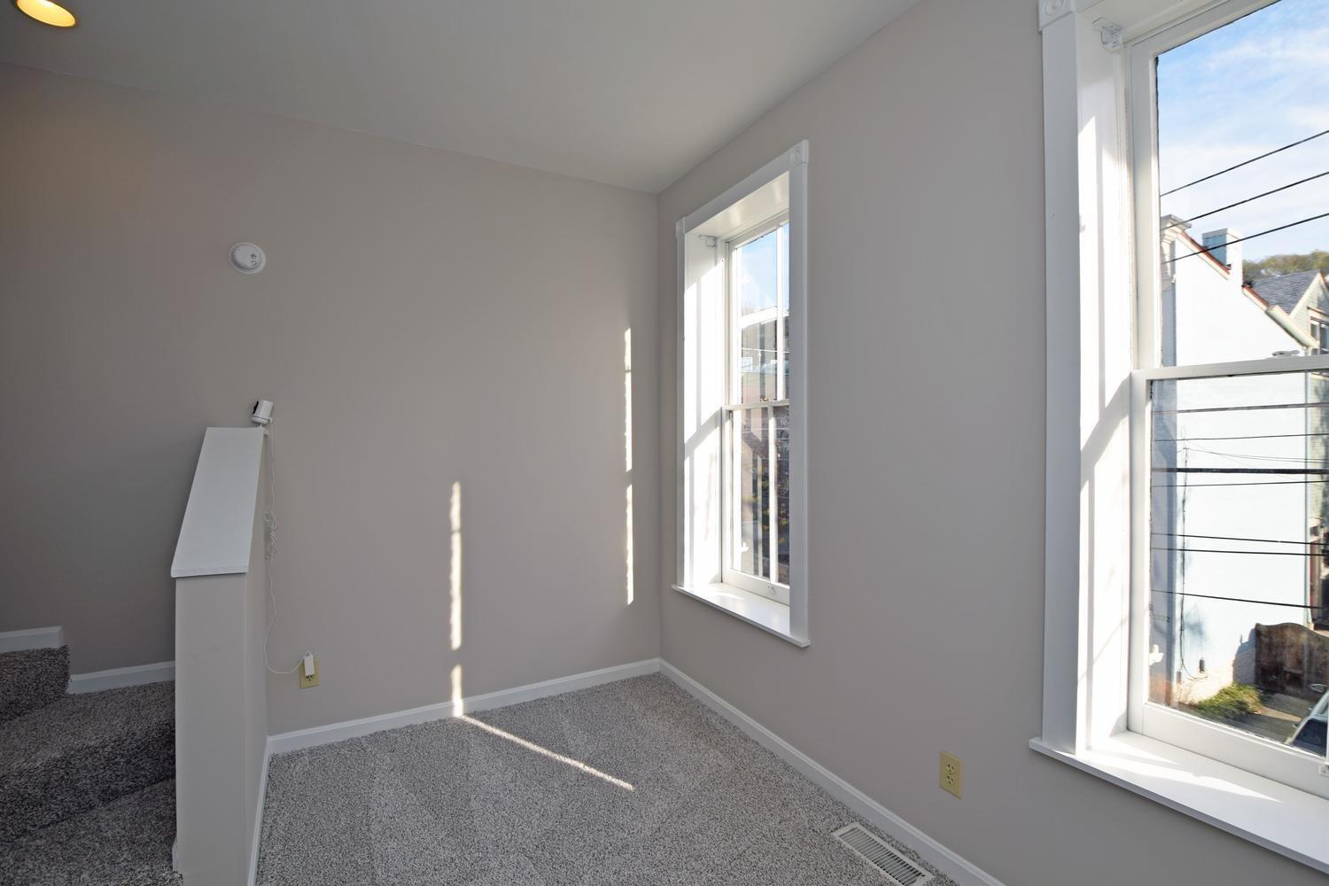 1329 Spring Street Cincinnati, OH 45202 - Photo 19 of 31 Gallery Image 19