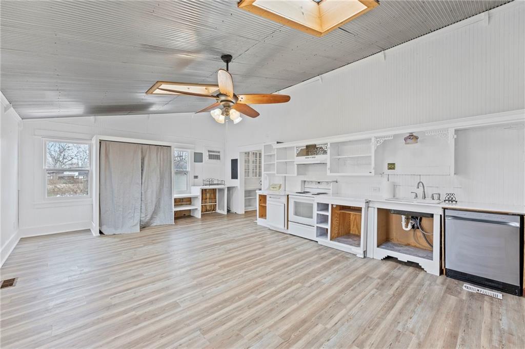 302 East Hulett Street Edgerton, KS 66021 - Photo 16 of 38