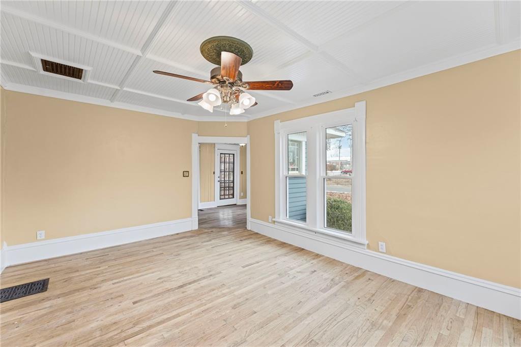 302 East Hulett Street Edgerton, KS 66021 - Photo 24 of 38