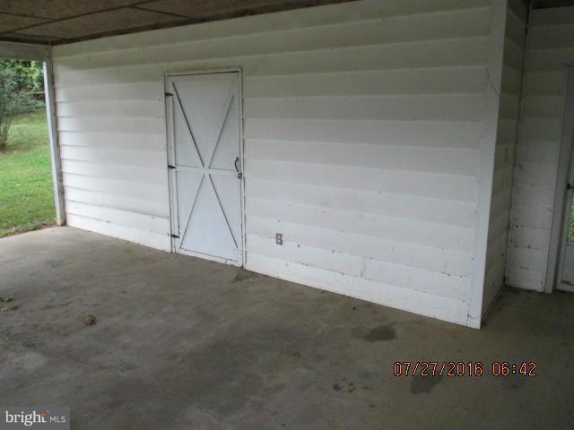 12342 Big Pool Road Clear Spring, MD 21722 - Photo 5 of 16 Exterior (General)