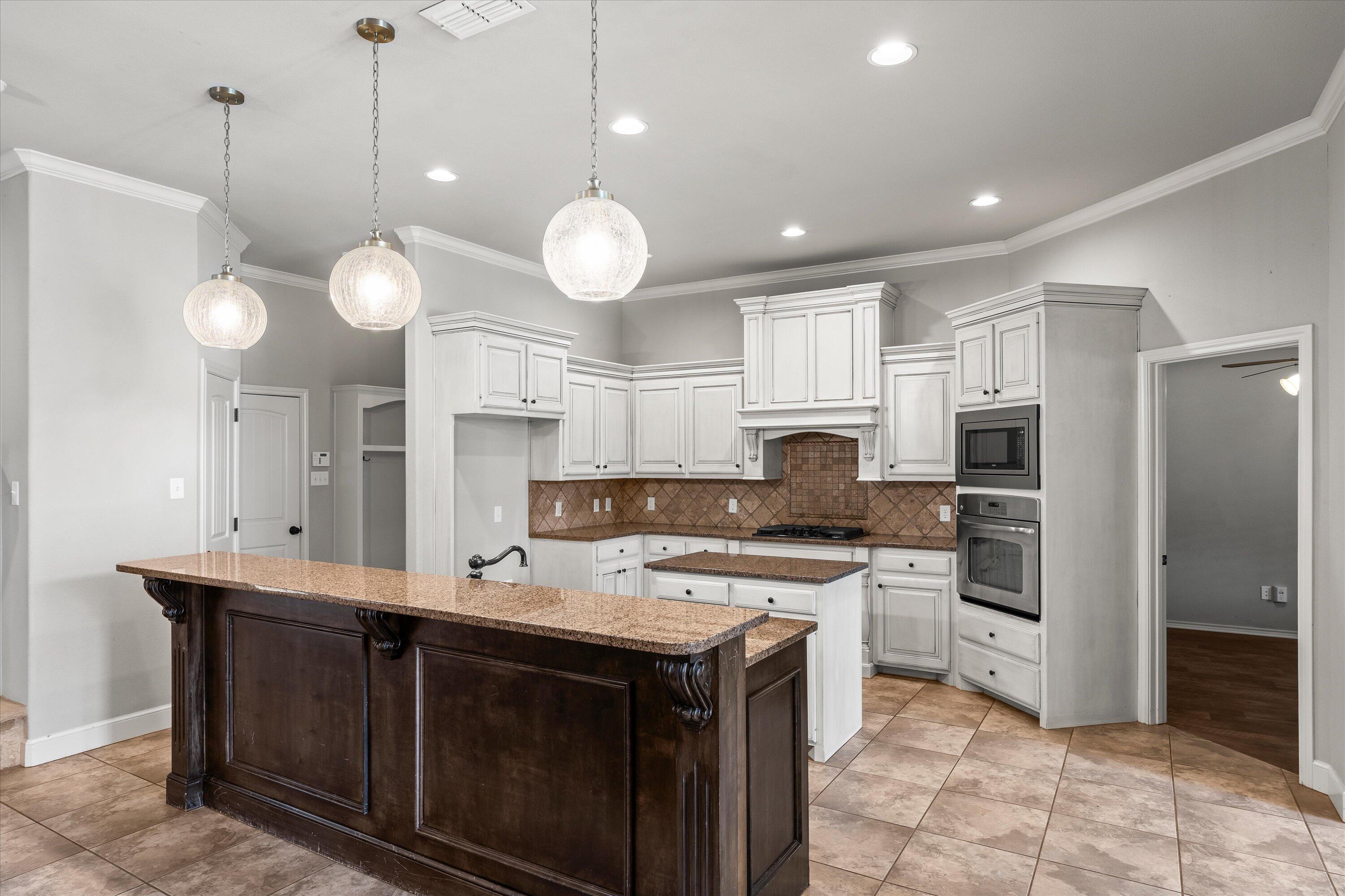 4012 126th Street Lubbock, TX 79423 - Photo 9 of 39 09-4012 126th St