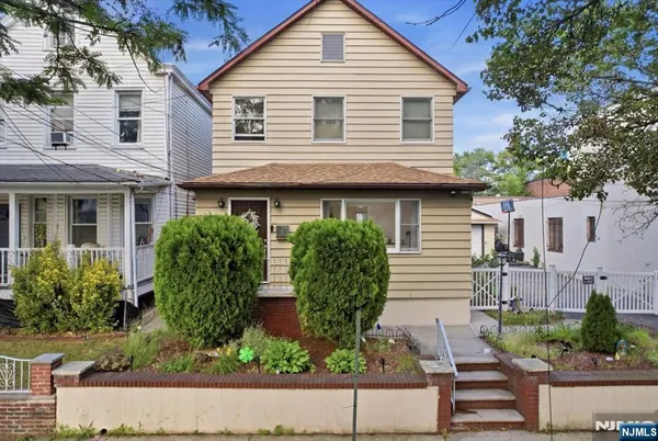 $649,999 | 30 Getty Avenue, Clifton, NJ 07011