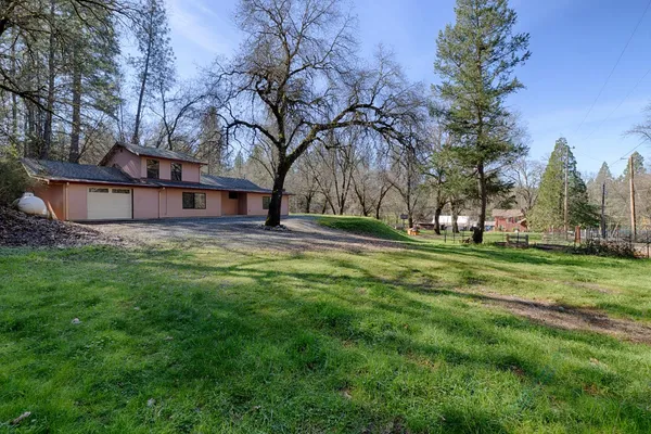 $549,000 | 881 Livingston Road, Meadow Vista, CA 95722