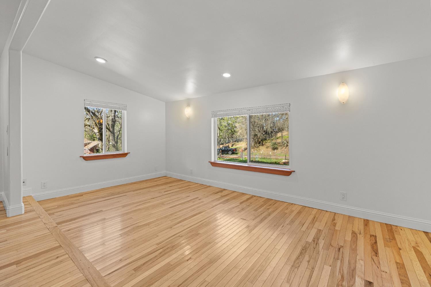 881 Livingston Road Meadow Vista, CA 95722 - Photo 7 of 31