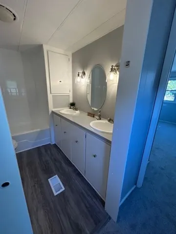 $99,900 | 512 Canterbury Drive, Exeter, NH 03833