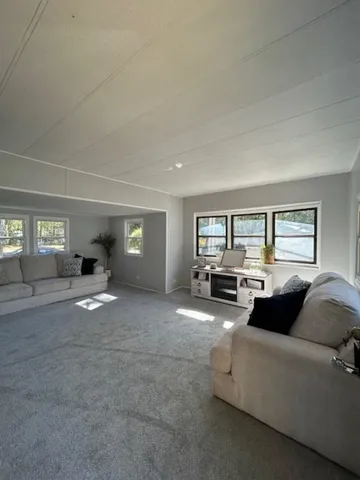 $99,900 | 512 Canterbury Drive, Exeter, NH 03833