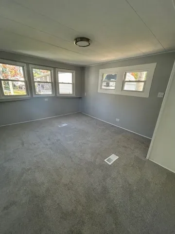 $99,900 | 512 Canterbury Drive, Exeter, NH 03833