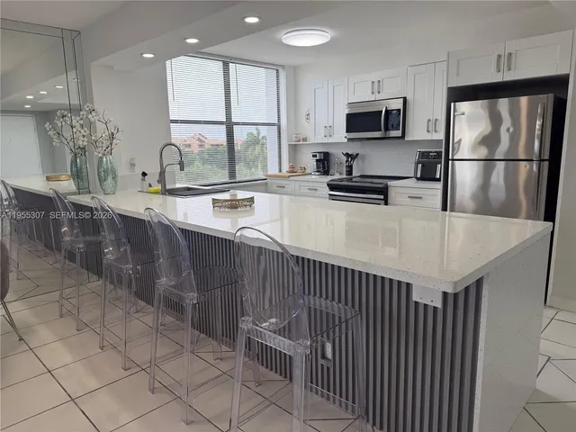 $2,600 | 825 Egret Circle, Unit 511, Delray Beach, FL 33444