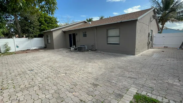 $3,400 | 7347 Pinedale Drive, Boynton Beach, FL 33436