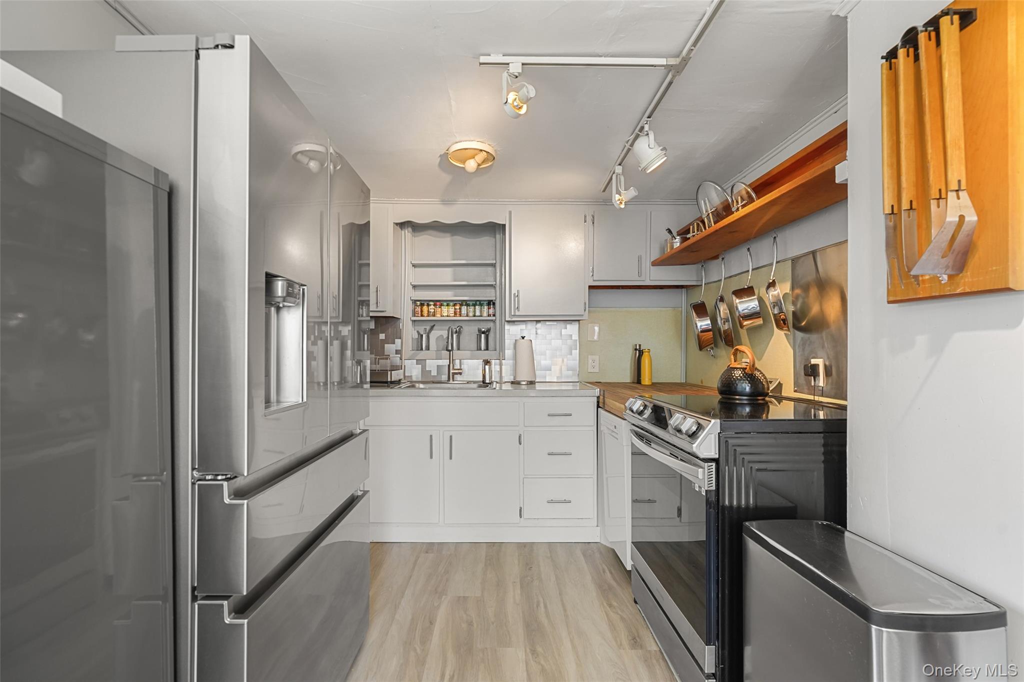 182 Smith Ridge Road South Salem, NY 10590 - Photo 8 of 26