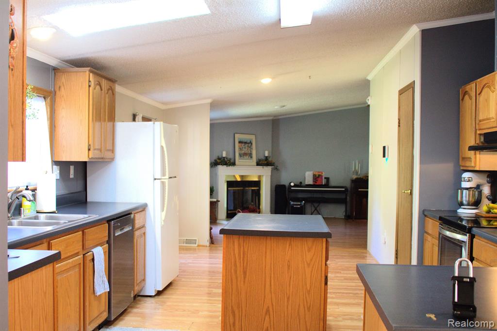 4182 Silver Lake Road Linden, MI 48451 - Photo 16 of 17