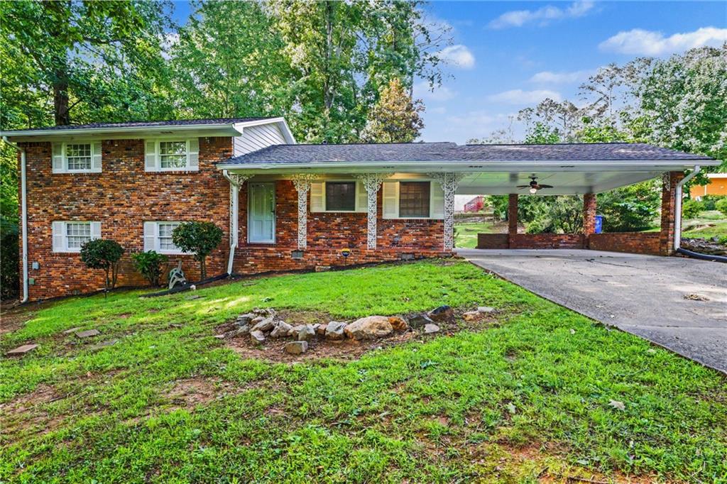 4411 Langdon Drive Decatur, GA 30035 - Photo 1 of 34