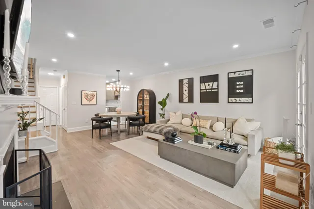 $4,800 | 4311 Massachusetts Avenue Northwest, Washington, DC 20016