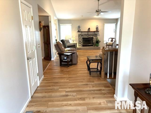 4528 Barrington Drive Springfield, IL 62711 - Photo 16 of 61 Gallery Image 16