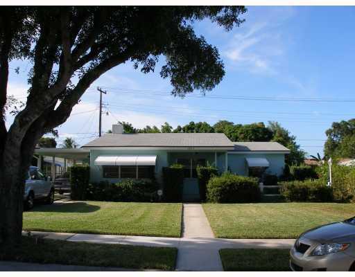 1023 Omar Road West Palm Beach, FL 33405 - Photo 1 of 3 Front view