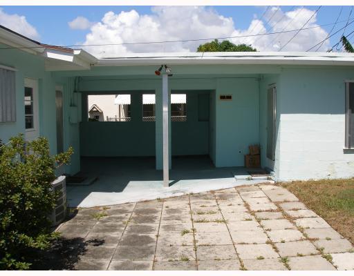 1023 Omar Road West Palm Beach, FL 33405 - Photo 2 of 3 Rear view