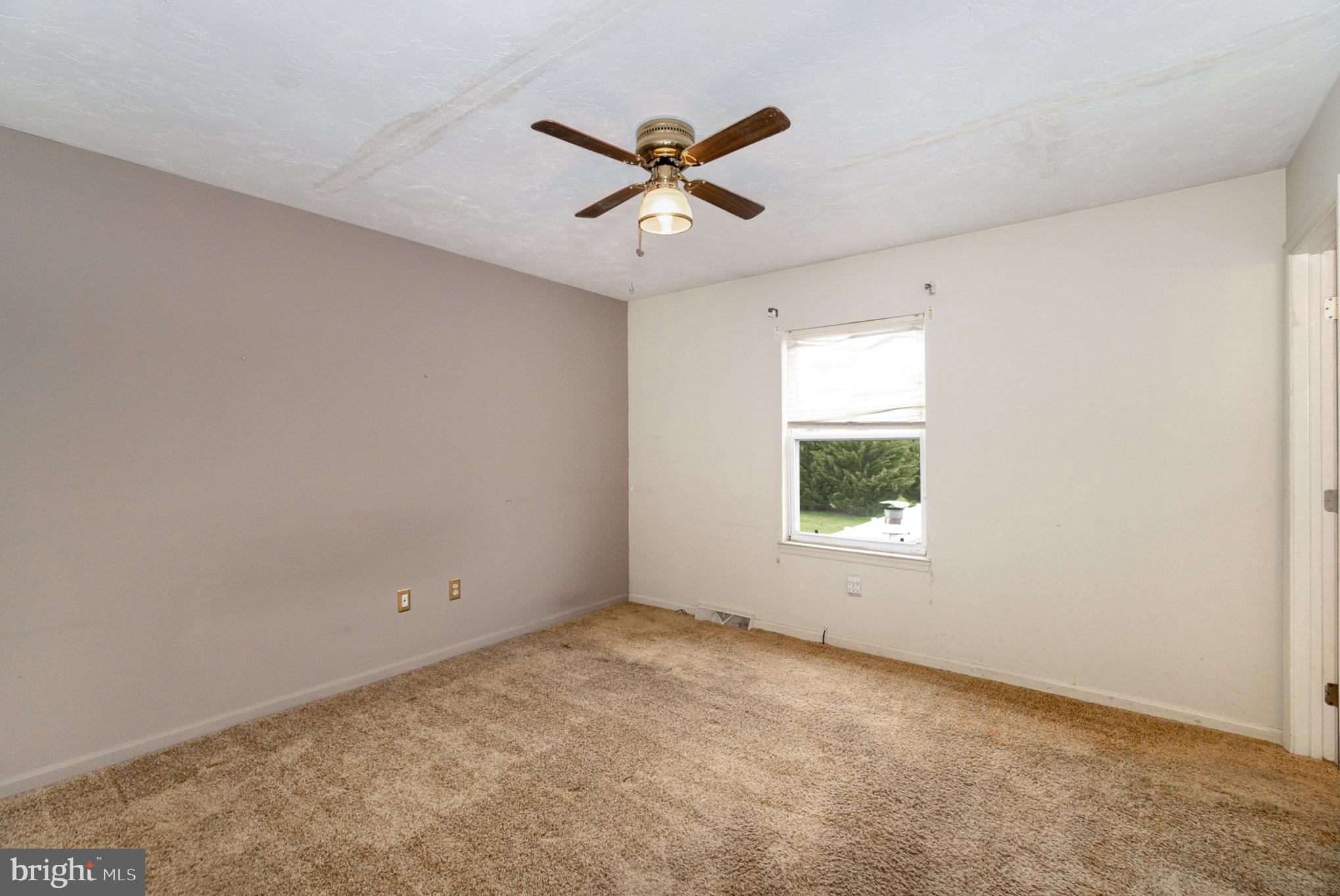 1800 Poplar Road Dover, PA 17315 - Photo 16 of 34 Gallery Image 16