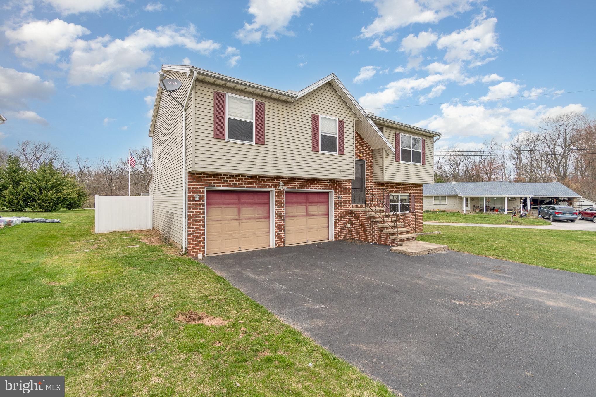 1800 Poplar Road Dover, PA 17315 - Photo 2 of 34 Gallery Image 2