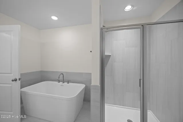 $289,900 | 2108 Dartford Drive, Unit B, Greenville, NC 27834