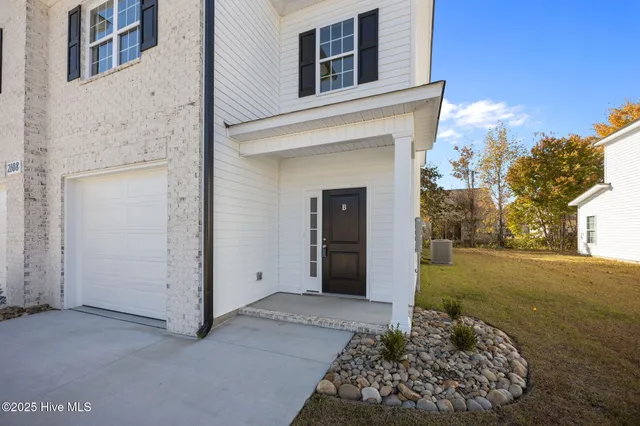 $289,900 | 2108 Dartford Drive, Unit B, Greenville, NC 27834