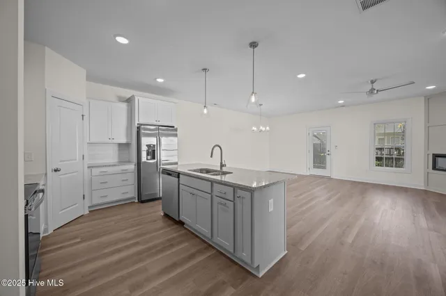 $289,900 | 2108 Dartford Drive, Unit B, Greenville, NC 27834