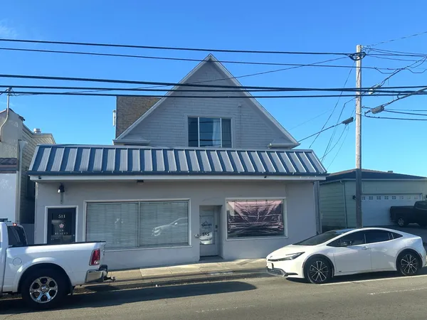$550,000 | 511-515 Henderson Street, Eureka, CA 95501