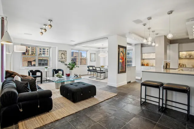 $2,750,000 | 400 East 54th Street, Unit 19F | Sutton Place