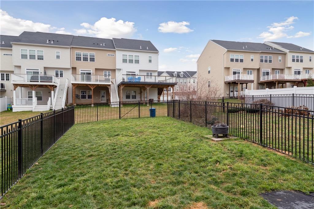 25 Truman Circle McKees Rocks, PA 15136 - Photo 24 of 25 a view of a living room kitchen and kitchen