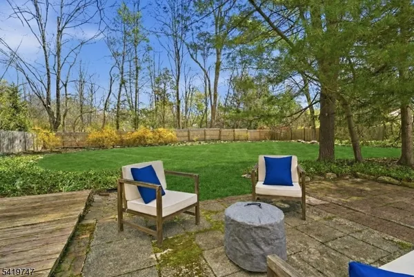 $699,000 | 81 Mountain Avenue, Mendham, NJ 07945
