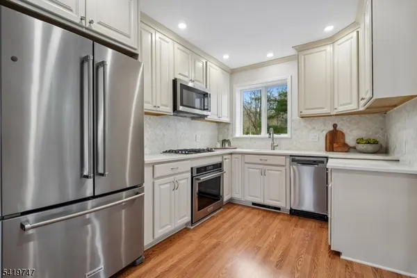 $699,000 | 81 Mountain Avenue, Mendham, NJ 07945