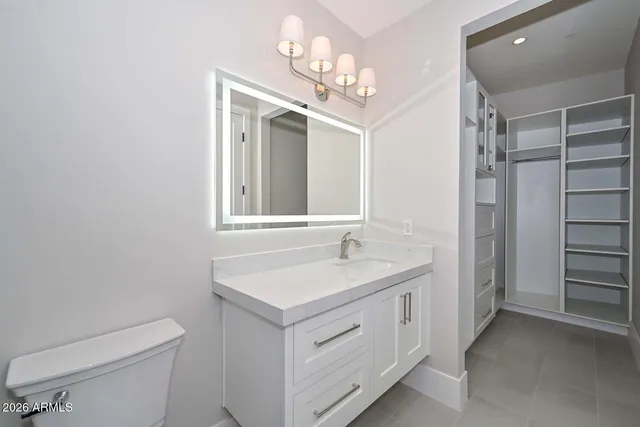 $20,000 | 5001 North Chiquita Lane, Paradise Valley, AZ 85253