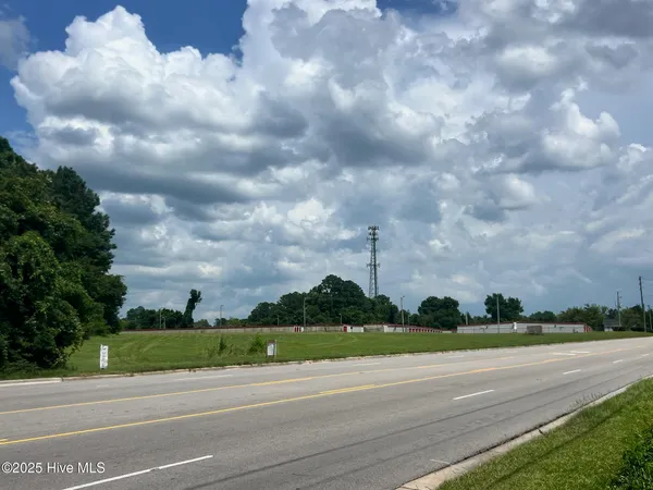 $1,125,000 | 1240 Gum Branch Road, Jacksonville, NC 28546