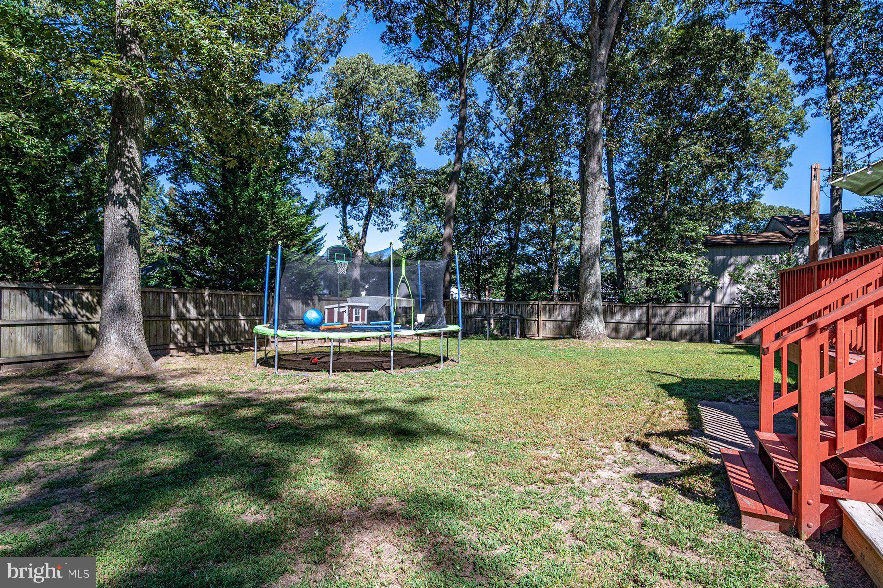 447 Royal Beach Road Pasadena, MD 21122 - Photo 36 of 40