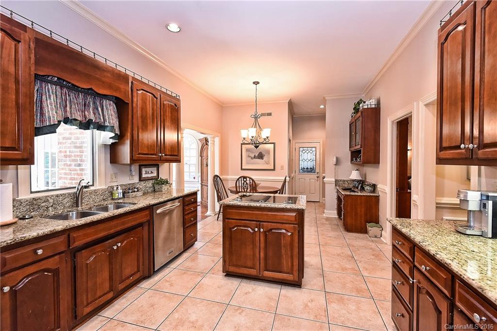 7140 Ramsgate Road Charlotte, NC 28270 - Photo 8 of 24