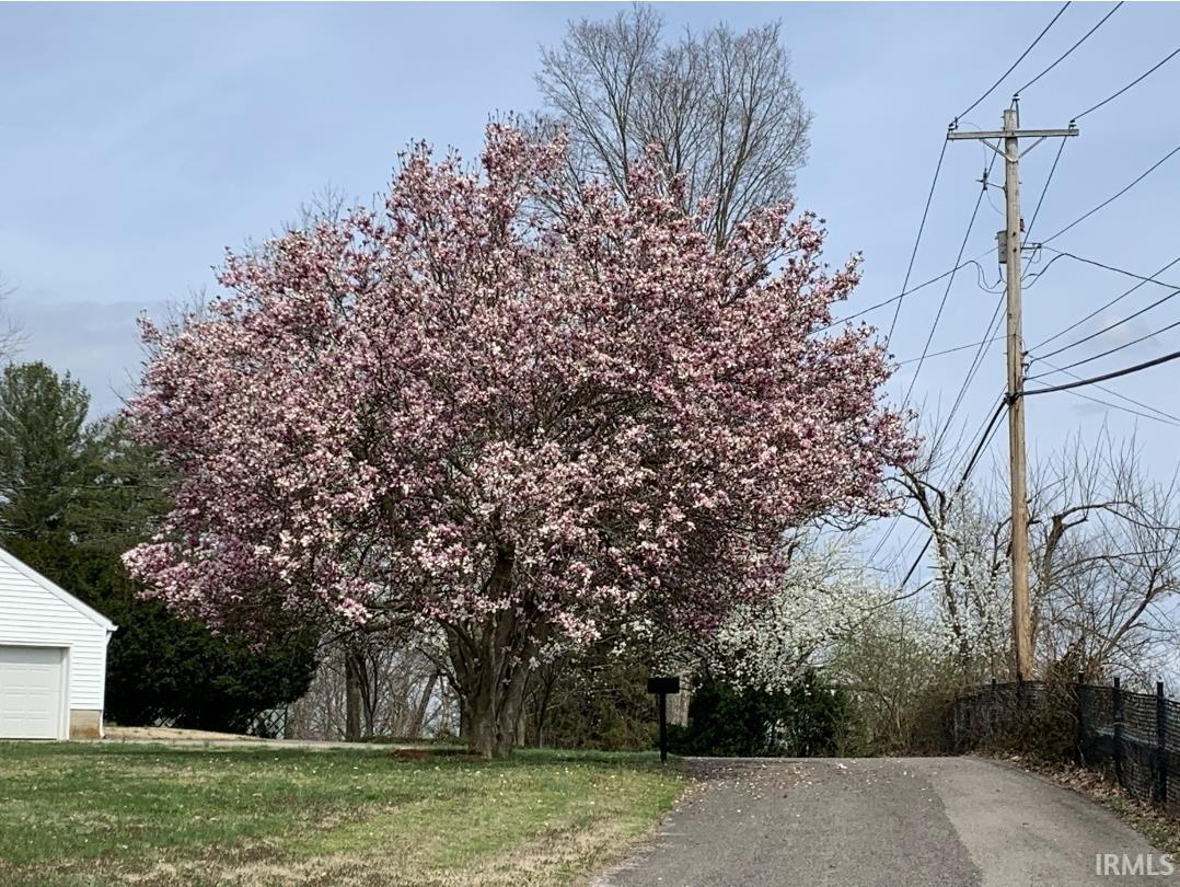 7 Mapleton Drive Bedford, IN 47421 - Photo 26 of 31